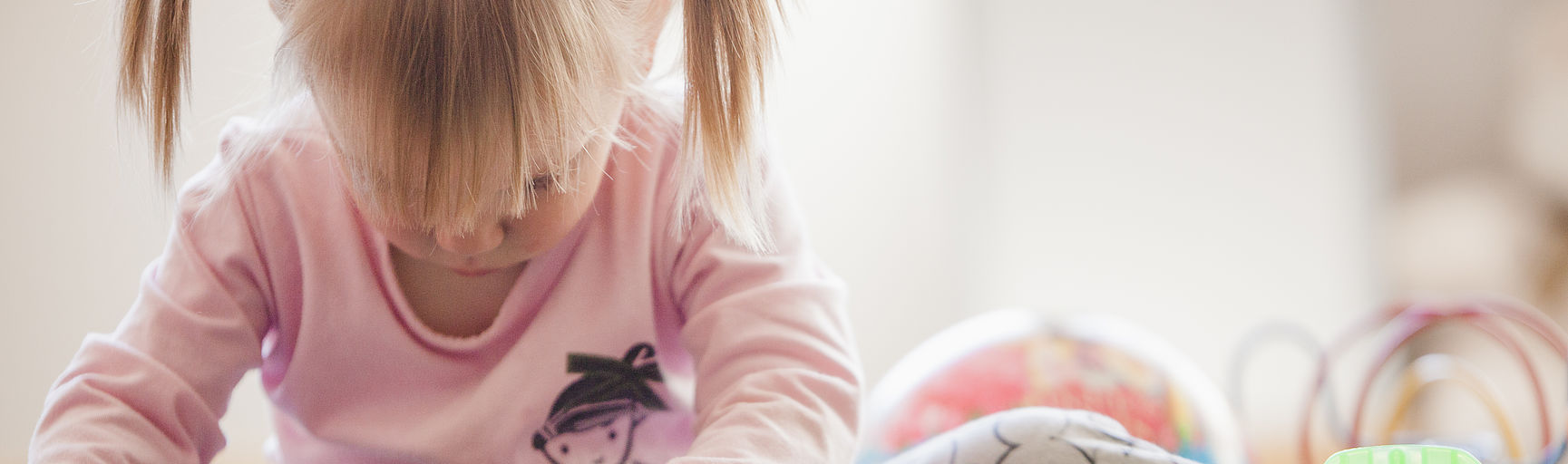 Die 4 Dimensionen von Kinderarmut